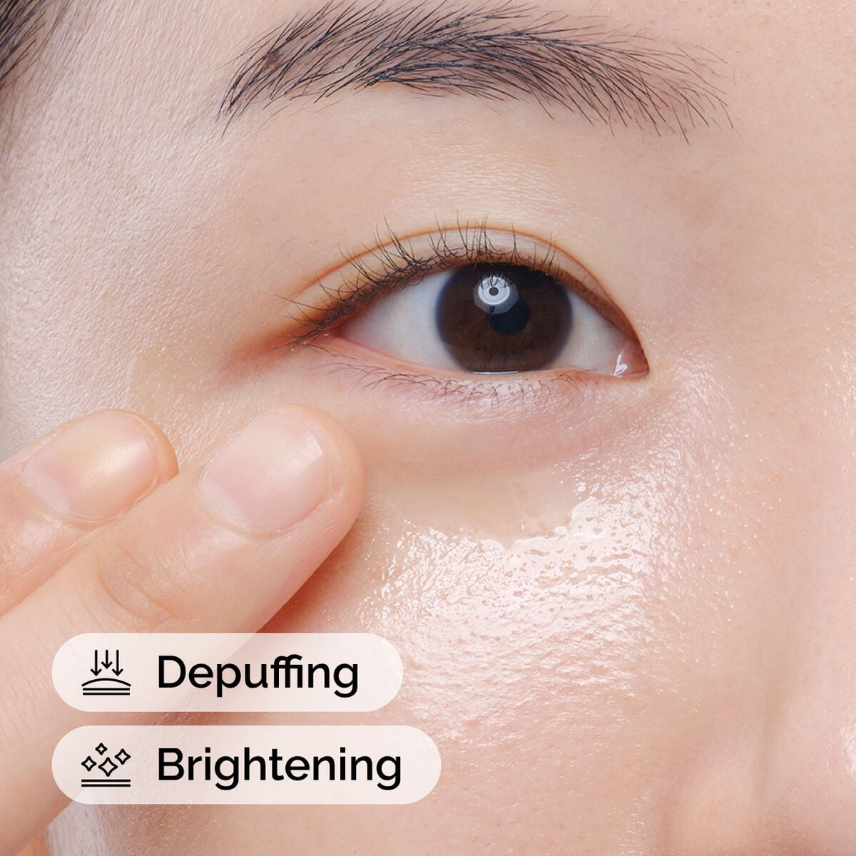 caffeine-solution-5-egcg-eye-serum-k4 ord-caffeine-solution-egcg-model-application-with-benefits.jpg