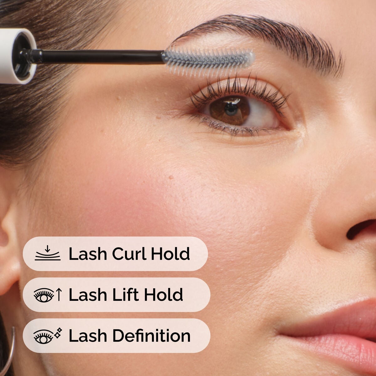 lash-curl-finisher-f3 ord-lash-curl-finisher-model-application-with-benefits.jpg